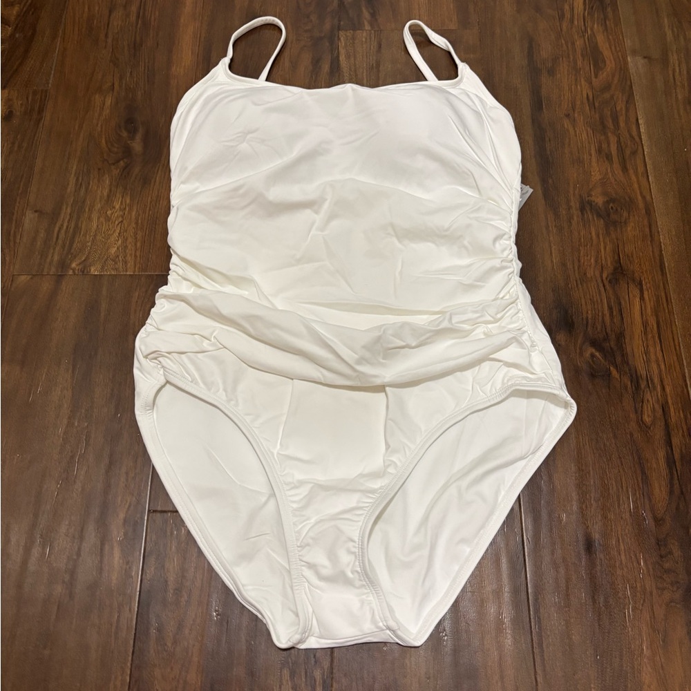 *Brand New* Anne Cole Shirred Swim Suit